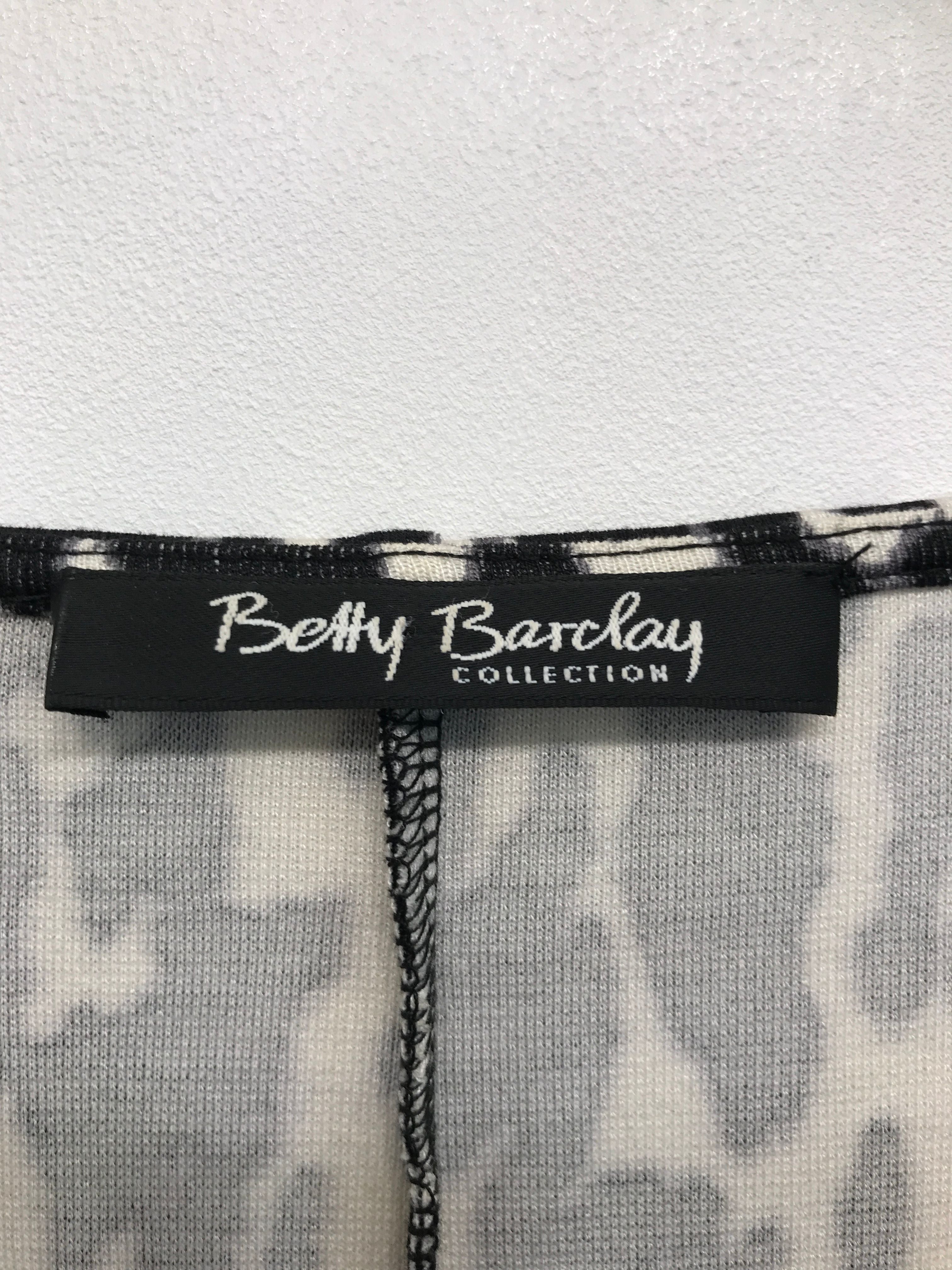 Betty Barclay Kjole